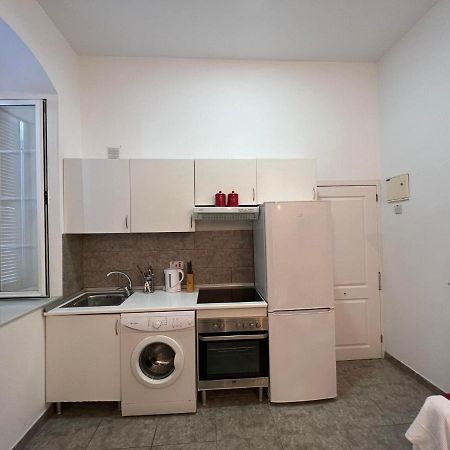 Apartmán Quirky 1Br Just Off Main Street Prime Location Gibraltar Exteriér fotografie