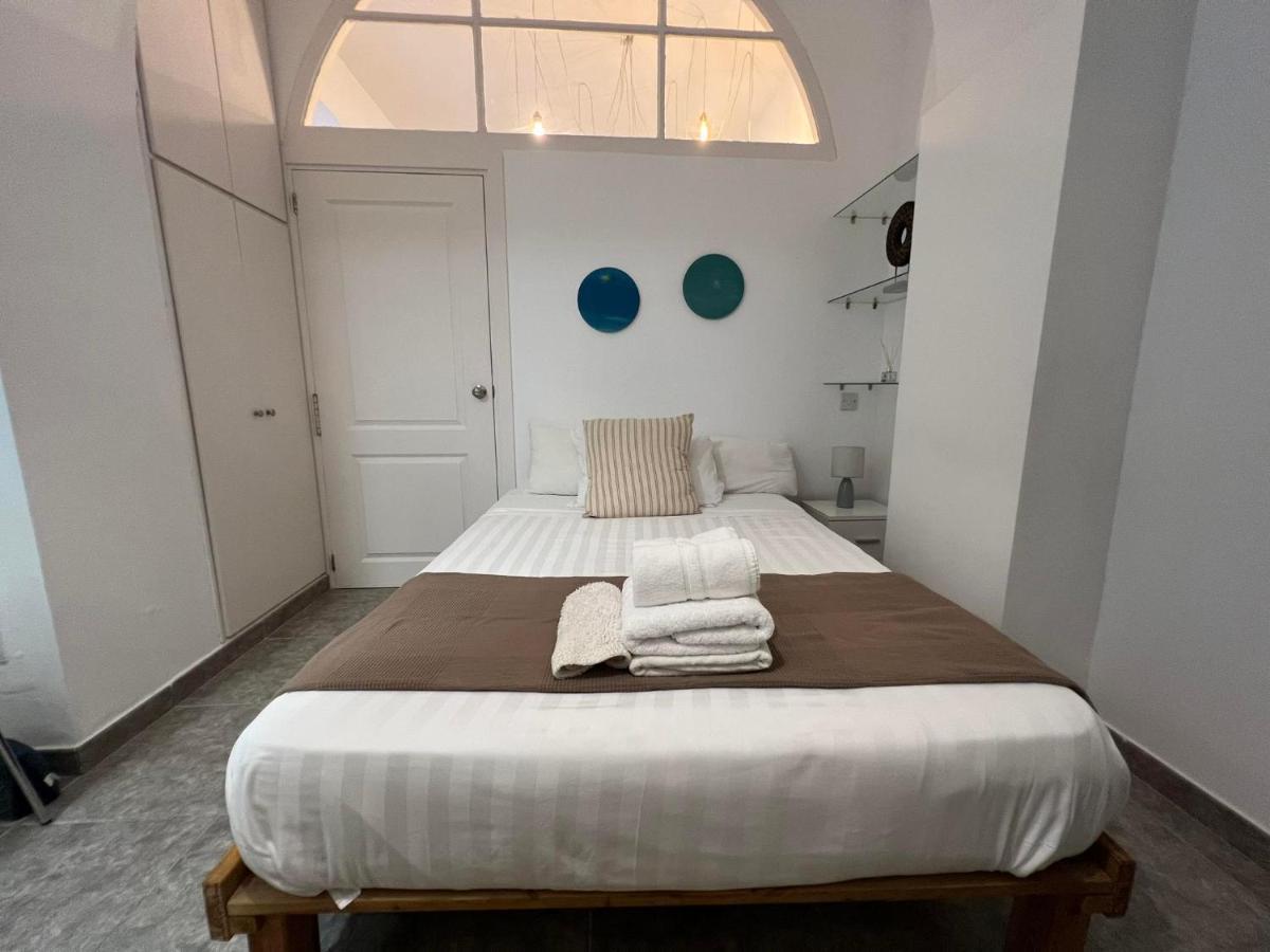 Apartmán Quirky 1Br Just Off Main Street Prime Location Gibraltar Exteriér fotografie
