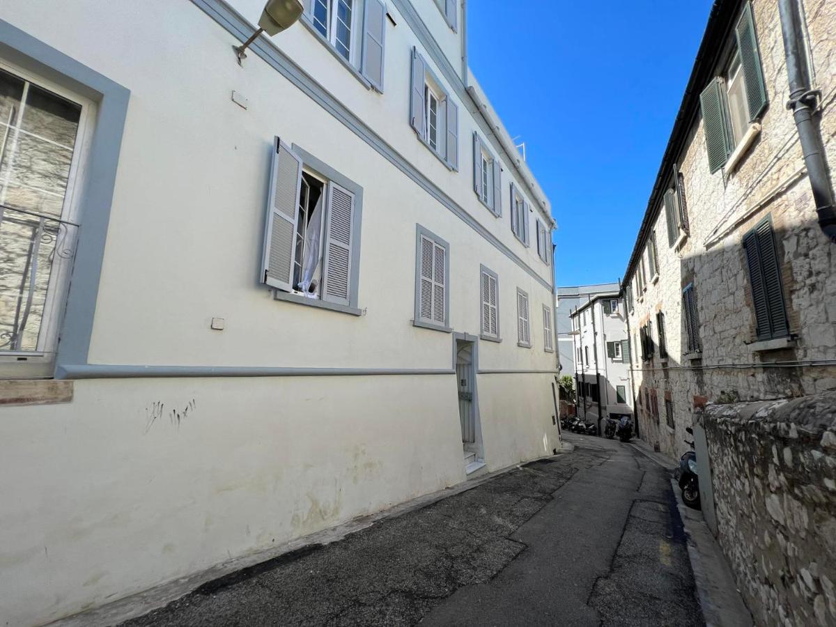 Apartmán Quirky 1Br Just Off Main Street Prime Location Gibraltar Exteriér fotografie